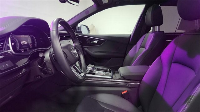 2025 Audi Q8 Premium Plus