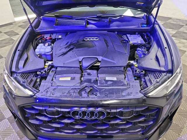 2025 Audi Q8 Premium Plus