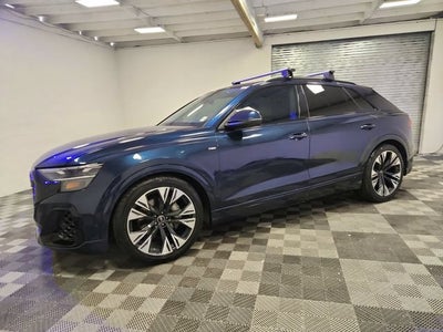 2025 Audi Q8 Premium Plus