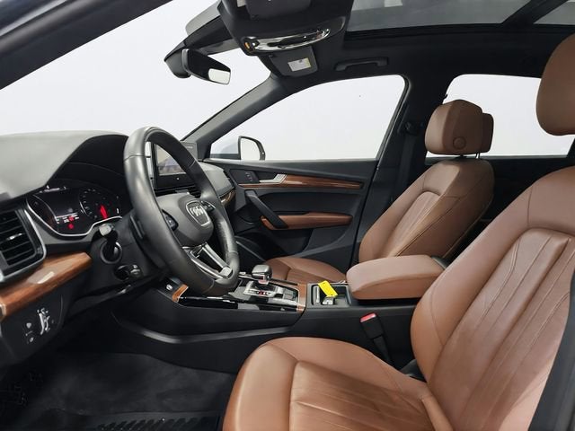 2022 Audi Q5 S line Premium