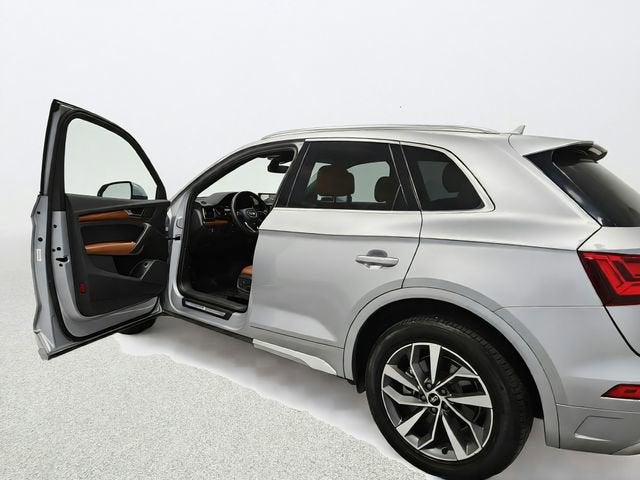 2022 Audi Q5 S line Premium