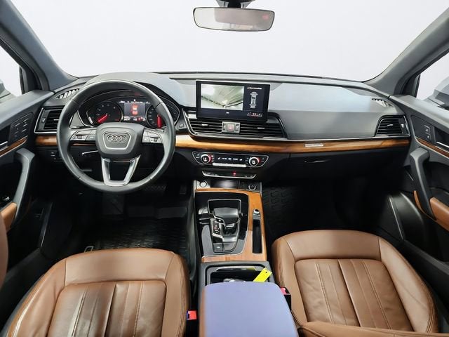 2022 Audi Q5 S line Premium