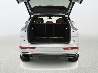 2022 Audi Q5 S line Premium
