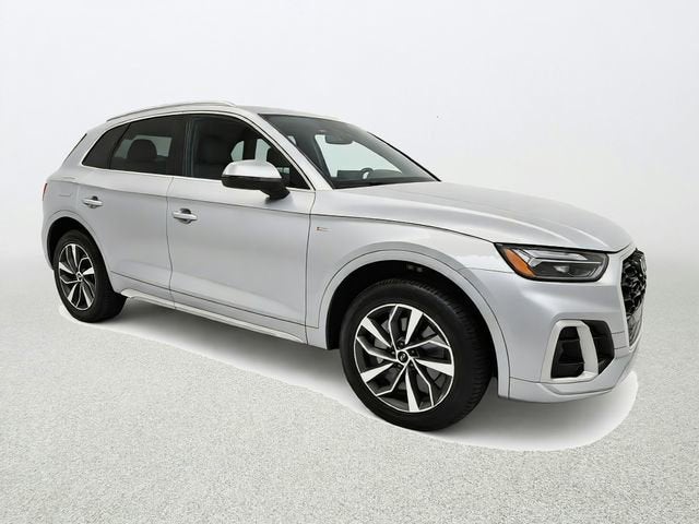 2022 Audi Q5 S line Premium