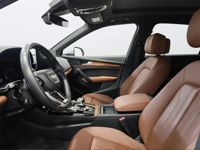 2022 Audi Q5 S line Premium