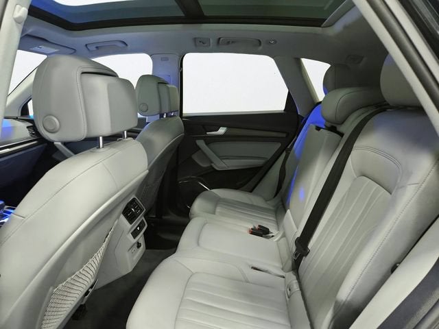 2022 Audi Q5 S line Premium