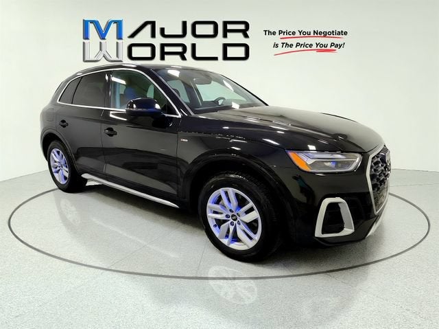 2022 Audi Q5 S line Premium