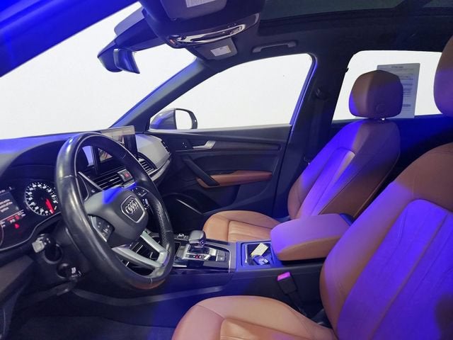 2022 Audi Q5 S line Premium