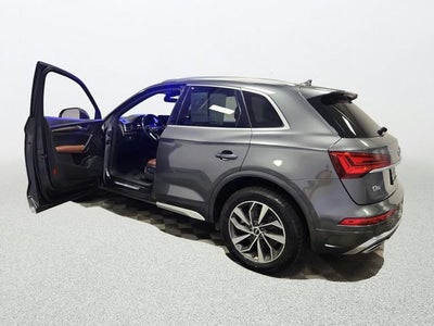 2022 Audi Q5 S line Premium