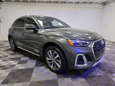 2022 Audi Q5 S line Premium