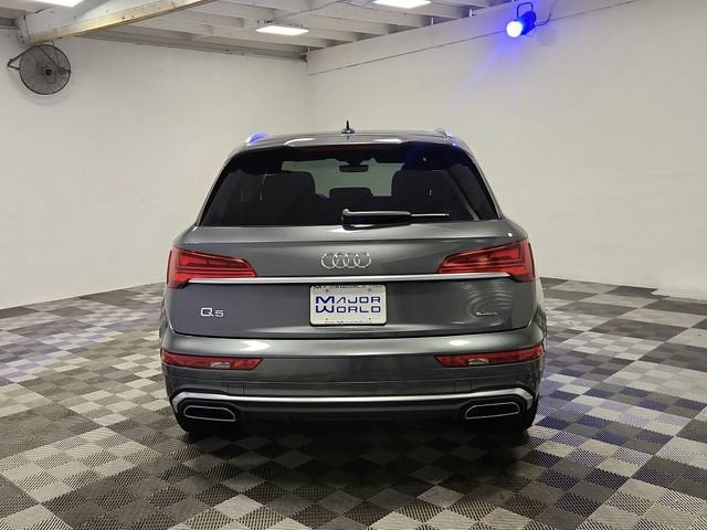 2022 Audi Q5 S line Premium