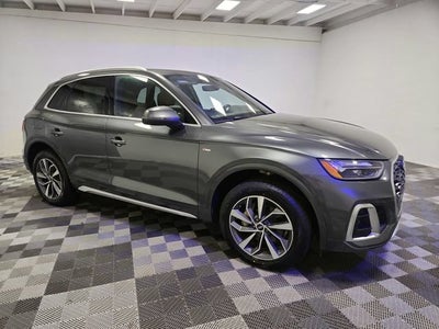 2022 Audi Q5 S line Premium