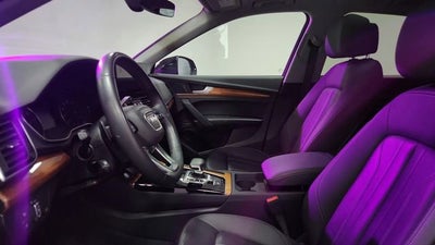 2023 Audi Q5 S line Premium