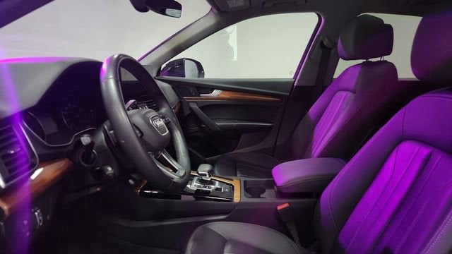 2023 Audi Q5 S line Premium