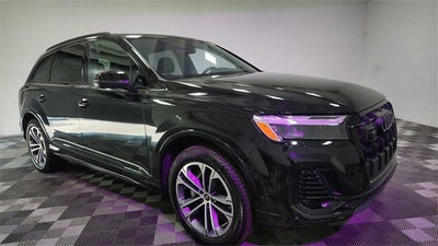 2025 Audi Q7 Premium Plus