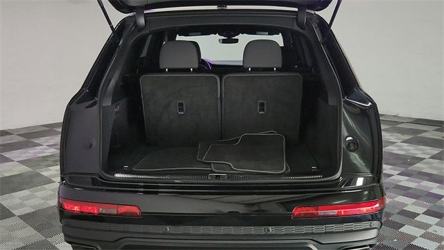 2025 Audi Q7 Premium Plus