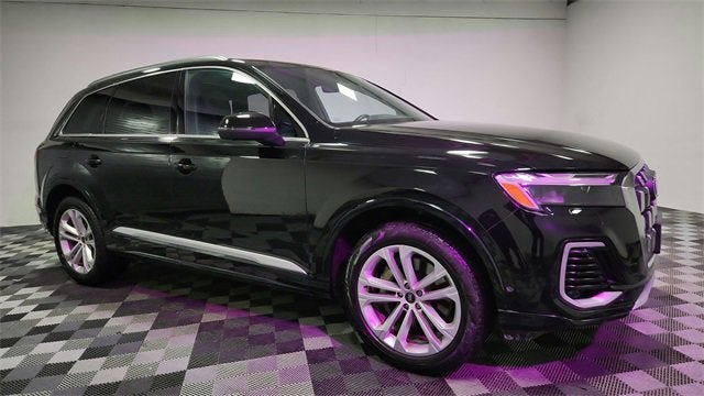 2025 Audi Q7 Premium Plus