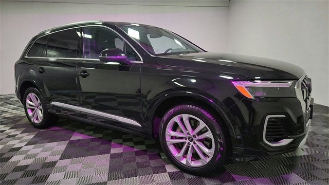 2025 Audi Q7 Premium Plus
