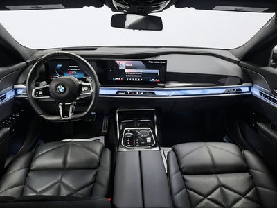 2025 BMW 7 Series 740i xDrive