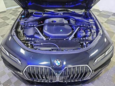 2025 BMW 7 Series 740i xDrive