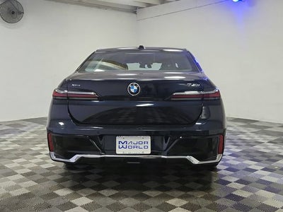 2025 BMW 7 Series 740i xDrive