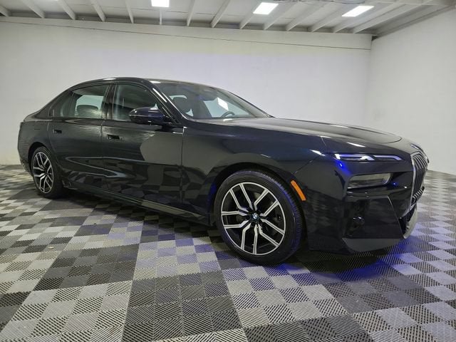 2025 BMW 7 Series 740i xDrive
