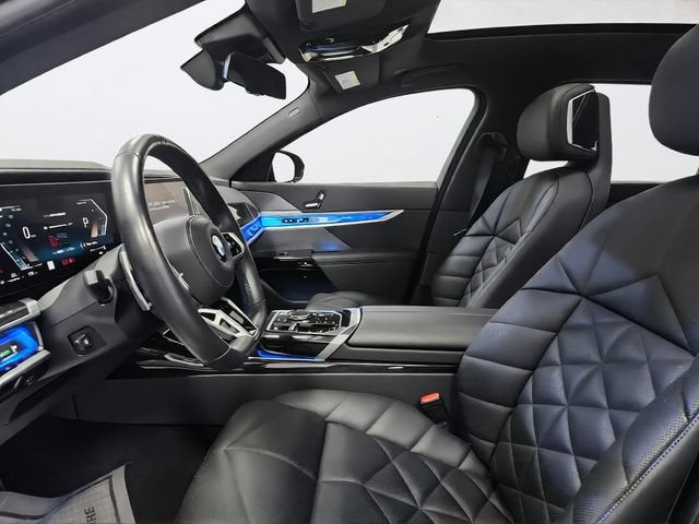 2025 BMW 7 Series 740i xDrive