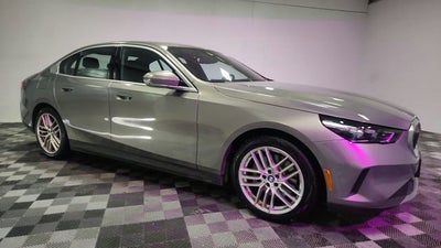 2024 BMW 5 Series 530i