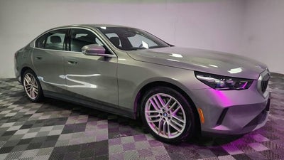 2024 BMW 5 Series 530i