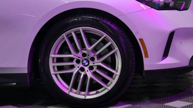 2024 BMW 5 Series 530i