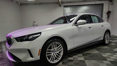 2024 BMW 5 Series 530i