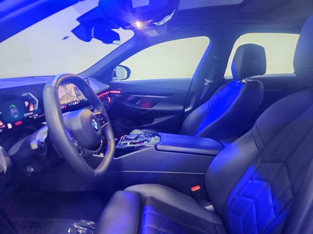 2025 BMW 5 Series 530i