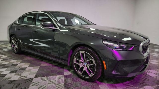 2026 BMW 5 Series 530i xDrive