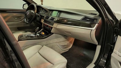 2013 BMW 5 Series 550i xDrive