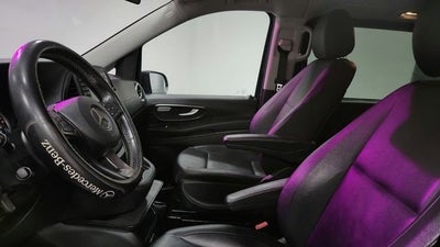 2016 Mercedes-Benz Metris Passenger Van Base