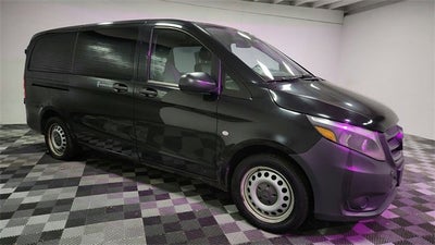 2019 Mercedes-Benz Metris Passenger Van Base