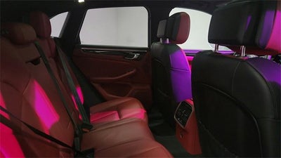 2023 Porsche Macan Base