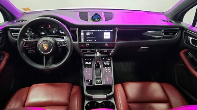 2023 Porsche Macan Base