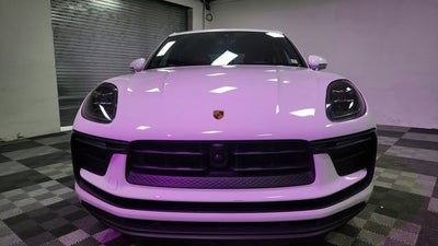 2023 Porsche Macan Base