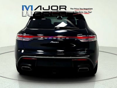 2023 Porsche Macan Base