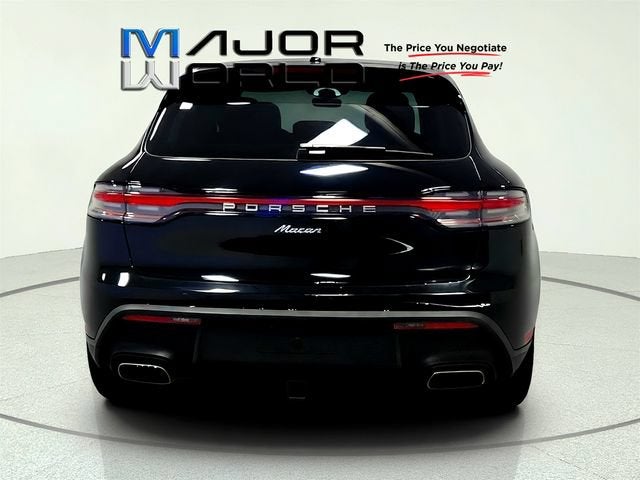 2023 Porsche Macan Base