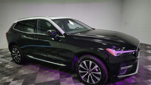 2023 Volvo XC60 Plus Bright Theme