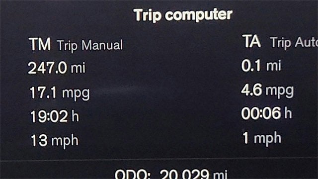 2023 Volvo XC60 Plus Bright Theme