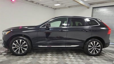 2023 Volvo XC60 Plus Bright Theme